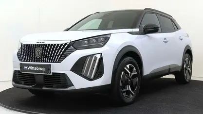 Wit Occasion 2024 Peugeot 2008 GT SUV | € 27.925 (Eerlijke prijs)