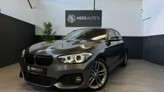 Grijs Gebruikt 2019 BMW 118 Executive Hatchback | € 24.650 (Eerlijke prijs)