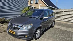 Grijs Gebruikt 2007 Opel Zafira Executive MPV | € 1.999 (Eerlijke prijs)
