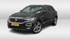 Zwart, metallic lak Gebruikt 2021 VW T-Roc Business SUV | € 26.950 (Eerlijke prijs)