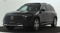 Donker kosmoszwart metaalkleur metallic Nieuw 2025 Mercedes EQB250+ Luxury SUV | € 51.423 (Goede deal)