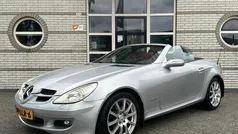 Grijs, metallic lak Gebruikt 2004 Mercedes SLK200 Cabriolet | € 7.995 (Goede deal)