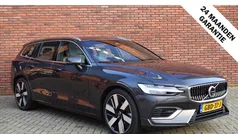 Gebruikt 2024 Volvo V60 Plus Stationwagen | € 49.800 (Eerlijke prijs)
