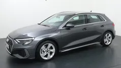 Grijs Gebruikt 2022 Audi A3 Sportback Design Hatchback | € 27.840 (Eerlijke prijs)