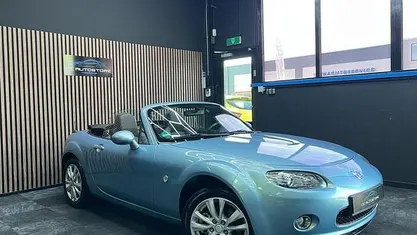 Blauw, metallic lak Gebruikt 2008 Mazda MX5 Cabriolet | € 7.450 (Eerlijke prijs)