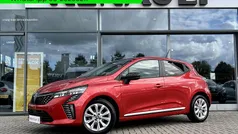 Gebruikt 2024 Renault Clio V Evolution Hatchback | € 18.890 (Eerlijke prijs)