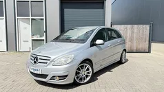 Grijs Gebruikt 2009 Mercedes B170 MPV | € 5.450 (Eerlijke prijs)