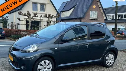 Occasion 2014 Toyota Aygo Hatchback | € 5.580 (Eerlijke prijs)