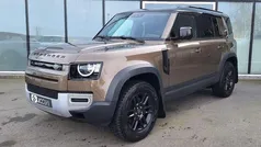 Bruin Gebruikt 2022 Land Rover Defender S SUV | € 61.500 (Eerlijke prijs)