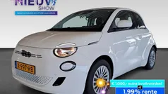 Gebruikt 2024 Fiat 500e Urban Hatchback | € 22.745 (Eerlijke prijs)