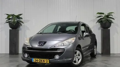 Occasion Peugeot 207 95 PK (69 kW) 2009 Hatchback