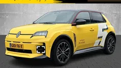 Geel Gebruikt 2024 Renault R5 Iconic Hatchback | € 31.950 (Eerlijke prijs)