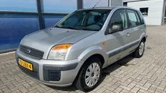 Grijs Gebruikt 2010 Ford Fusion Cool & Sound Edition MPV | € 1.500 (Eerlijke prijs)