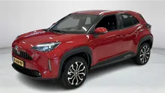 Rood Gebruikt 2022 Toyota Yaris Cross SUV | € 25.945 (Eerlijke prijs)