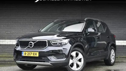Gebruikt 2021 Volvo XC40 Momentum SUV | € 25.895 (Goede deal)