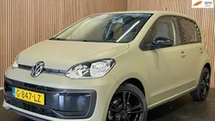 Groen Gebruikt 2019 VW up! Black Edition Hatchback | € 8.995 (Super prijs)