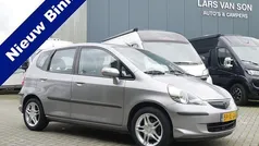 Grijs Gebruikt 2005 Honda Jazz LS Hatchback | € 2.450 (Eerlijke prijs)