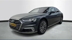 Grijs Gebruikt 2020 Audi A8 Proline Sedan | € 52.950 (Eerlijke prijs)