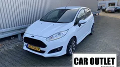 Wit Gebruikt 2017 Ford Fiesta ST-Line Hatchback | € 7.450 (Super prijs)