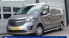 Grijs Gebruikt 2015 Opel Vivaro Van | € 8.400 (Eerlijke prijs)