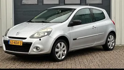 Occasion Renault Clio II 112 PK (82 kW) 2010 Hatchback