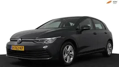 Gebruikt 2022 VW Golf VIII Life Hatchback | € 18.499 (Goede deal)