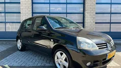 Zwart Gebruikt 2006 Renault Clio R.S. Campus Hatchback | € 2.250 (Eerlijke prijs)