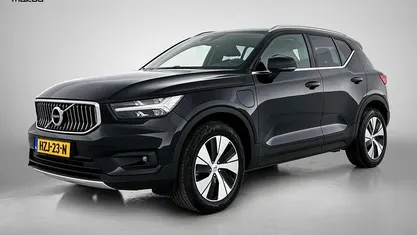 Zwart Gebruikt 2021 Volvo XC40 Inscription SUV | € 29.695 (Goede deal)