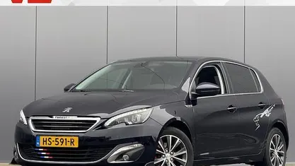 Blauw Gebruikt 2016 Peugeot 308 Premium Hatchback | € 7.948 (Eerlijke prijs)