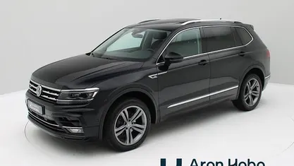 Zwart (metallic) Gebruikt 2020 VW Tiguan Allspace R-line SUV | € 33.950 (Eerlijke prijs)