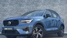 Blauw Gebruikt 2024 Volvo XC40 Plus SUV | € 42.694 (Eerlijke prijs)