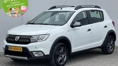 Wit Gebruikt 2017 Dacia Sandero Stepway Hatchback | € 10.485 (Eerlijke prijs)