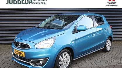 Occasion Mitsubishi Space Star Intense 71 PK (52 kW) 2018 Blauw Hatchback