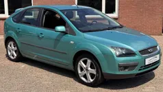 Groen Gebruikt 2007 Ford Focus Hatchback | € 3.450 (Eerlijke prijs)