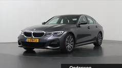 Gebruikt 2021 BMW 320 M Sport Sedan | € 33.935 (Eerlijke prijs)