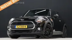 Zwart Gebruikt 2015 Mini ONE Chili Hatchback | € 11.940 (Goede deal)