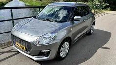 Gebruikt 2020 Suzuki Swift Hatchback | € 14.950 (Eerlijke prijs)