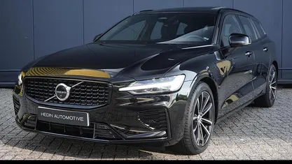 Occasion Volvo V60 Plus 350 PK (257 kW) 2024 Zwart Stationwagen