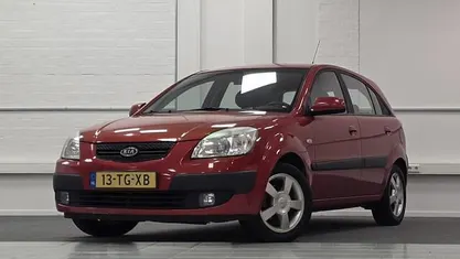 Occasion Kia Rio 112 PK (82 kW) 2006 Hatchback
