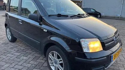 Occasion 2006 Fiat Panda Emotion Hatchback | € 1.599 (Goede deal)