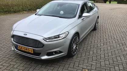 Occasion 2015 Ford Mondeo Platinum Sedan | € 10.900 (Eerlijke prijs)