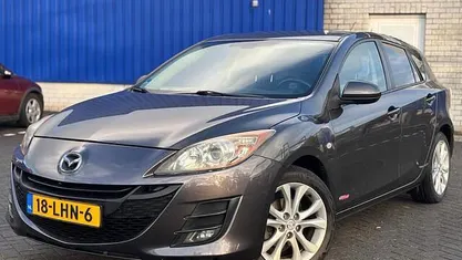 Grijs Gebruikt 2010 Mazda 3 Hatchback | € 5.495 (Eerlijke prijs)