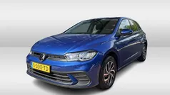 Blauw Gebruikt 2023 VW Polo Life Hatchback | € 18.250 (Eerlijke prijs)