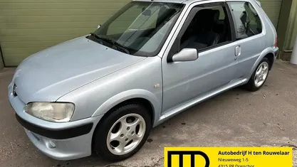 Hatchback Gebruikt 2002 Peugeot 106 Premium Hatchback | € 3.495 (Eerlijke prijs)