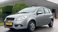 Grijs Gebruikt 2011 Chevrolet Aveo LS Hatchback | € 3.450 (Eerlijke prijs)
