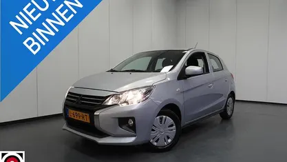 Grijs Occasion 2021 Mitsubishi Space Star Hatchback | € 9.140 (Super prijs)