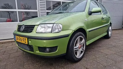 Gebruikt 2000 VW Polo Trendline Hatchback | € 1.199 (Eerlijke prijs)