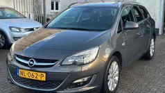 Grijs Gebruikt 2016 Opel Astra Edition Stationwagen | € 4.550 (Eerlijke prijs)