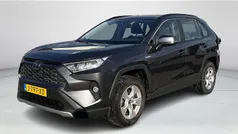 Gebruikt 2020 Toyota RAV4 Hybrid Active SUV | € 30.950 (Eerlijke prijs)