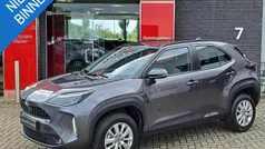Gebruikt 2024 Toyota Yaris Cross SUV | € 28.740 (Eerlijke prijs)